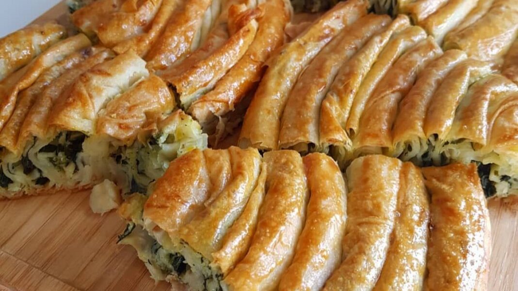 El Açması Ispanaklı Kol Böreği Nefis Yemek Tarifleri Pratik Yemek