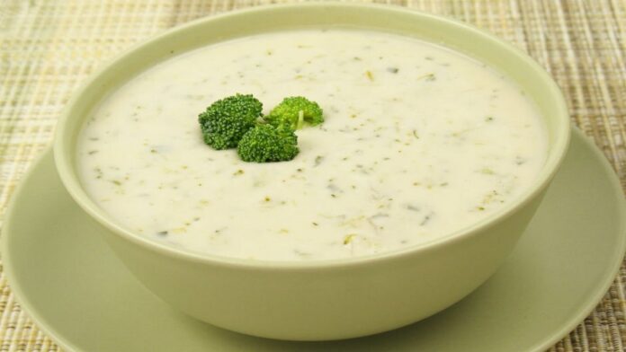 Yoğurtlu Brokoli Çorbası | gaziantepetyemekleri.com