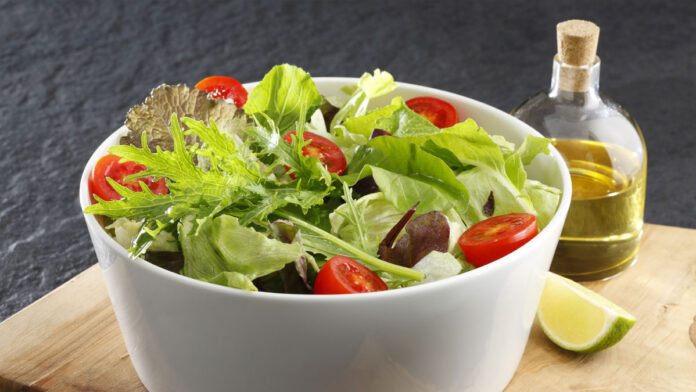 Mevsim Salatası Tarifi | Salata Tarifleri
